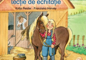 Paula și prima ei lecție de echitație