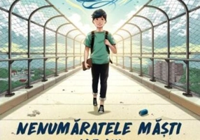 Nenumăratele măști ale lui Andy Zhou